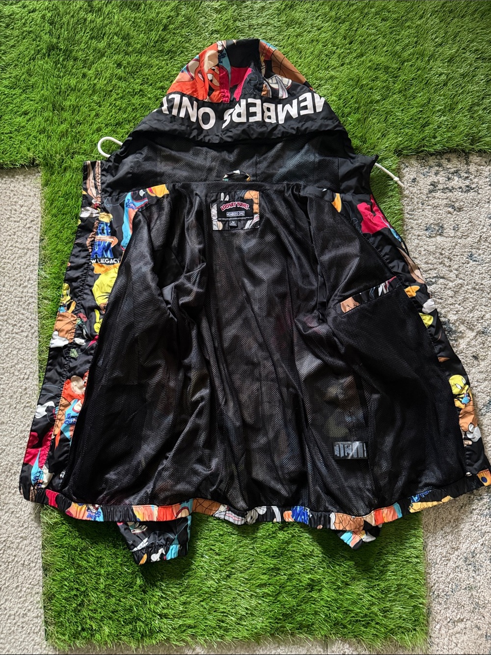 Members Only Looney Tunes Character Print Hooded Windbreaker - Black Multi - Picture 3 of 3